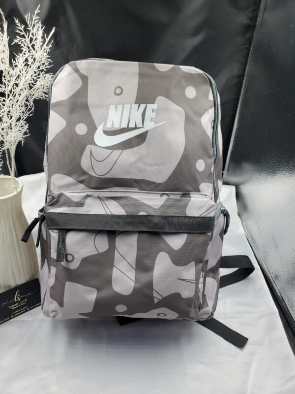 ⁦حقيبة NIKE ظهر ~ HB109⁩ - الصورة ⁦3⁩