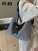 حقيبة واسعة انيقة ~ CS250
